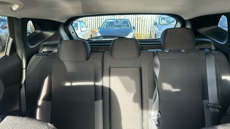 Nissan Qashqai 1.3 DiG-T Acenta Premium 5dr Petrol Hatchback